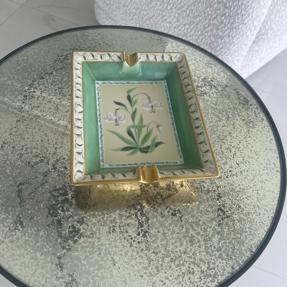 Hermès Green and Gold Decorative Ashtray